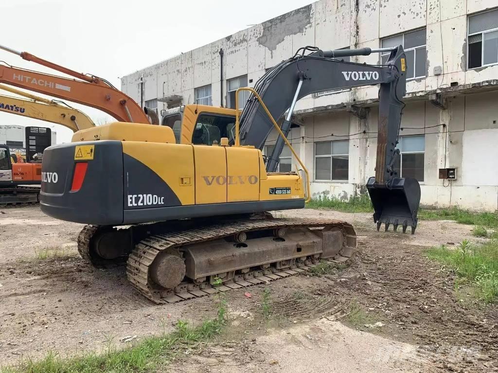 Volvo EC210D Bageri guseničari