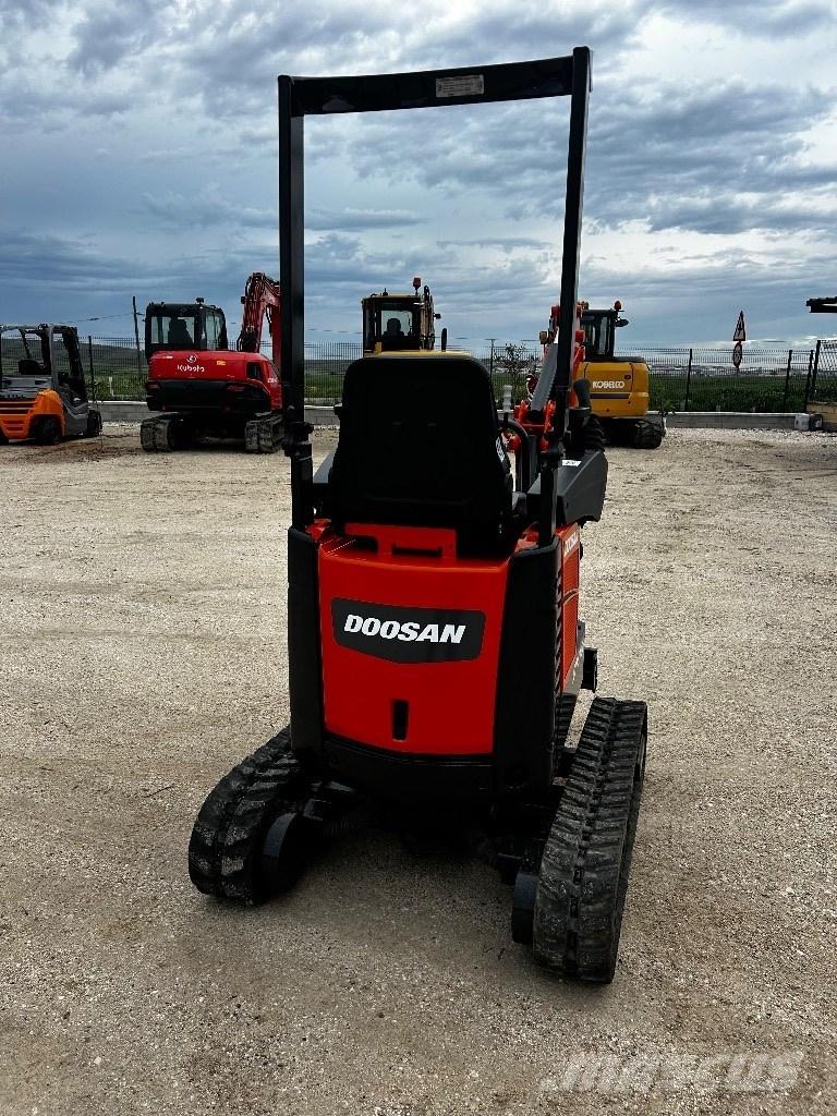 Doosan DX 10 Z Mini bageri < 7t