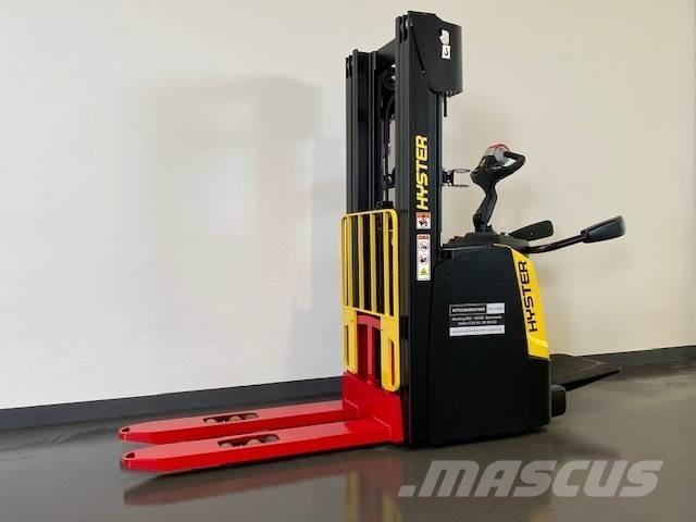 Hyster S1.6SIL Ručni električni viljuškar