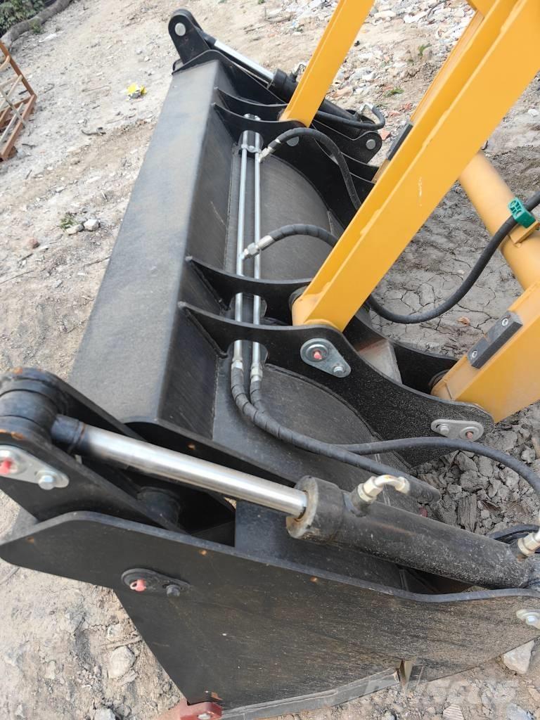 JCB 3 CX NEW MACHINE Rovokopači