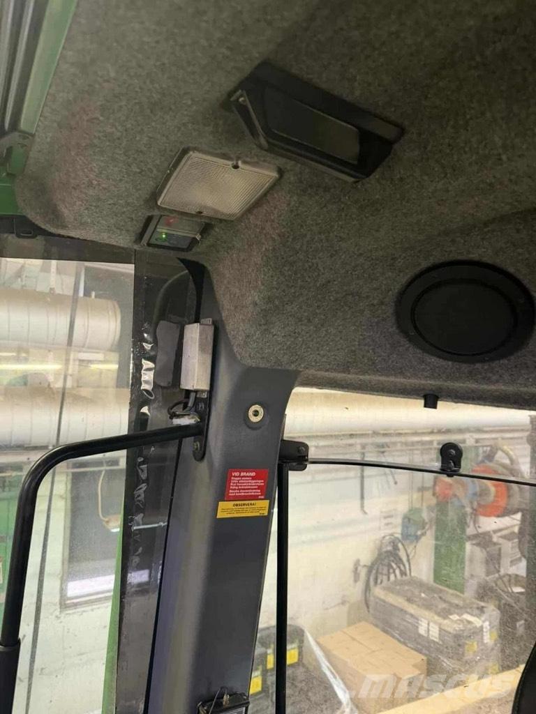  Johnn Deere 1910E Forvarderi