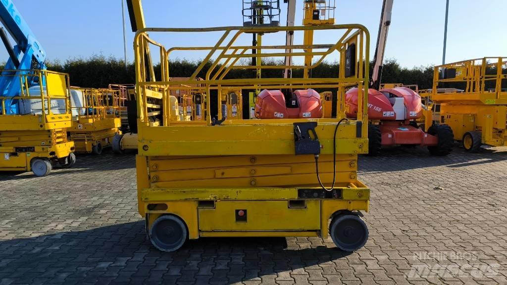 Haulotte Compact 10 Makazaste platforme
