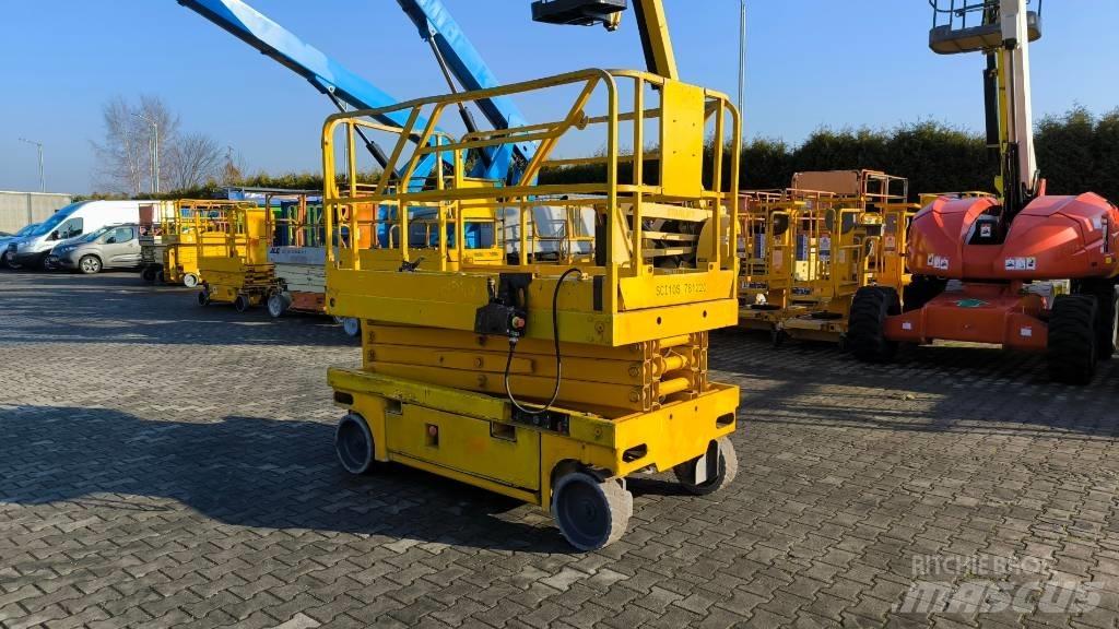 Haulotte Compact 10 Makazaste platforme