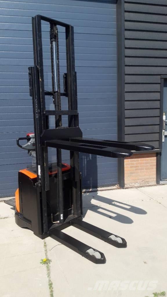 BT SWE 120 Samopogonski ručni viljuškari