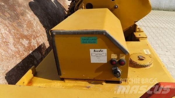 Vibromax W 501 Vučni vibracioni valjci
