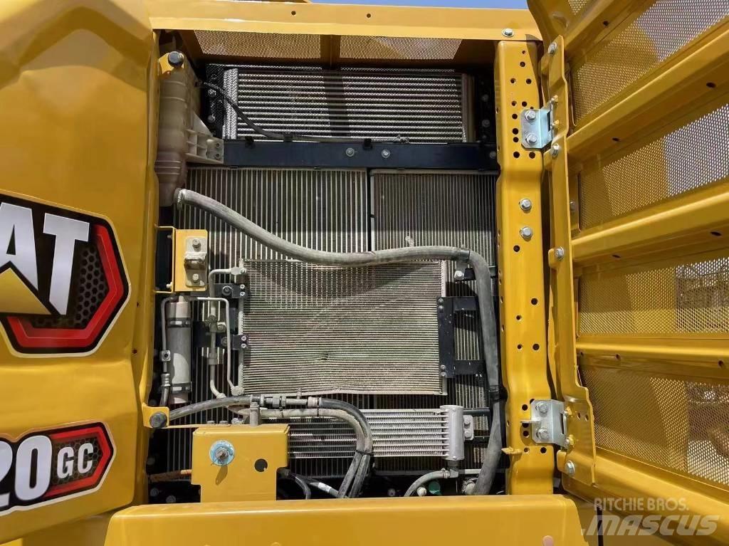 CAT 320gc Bageri guseničari