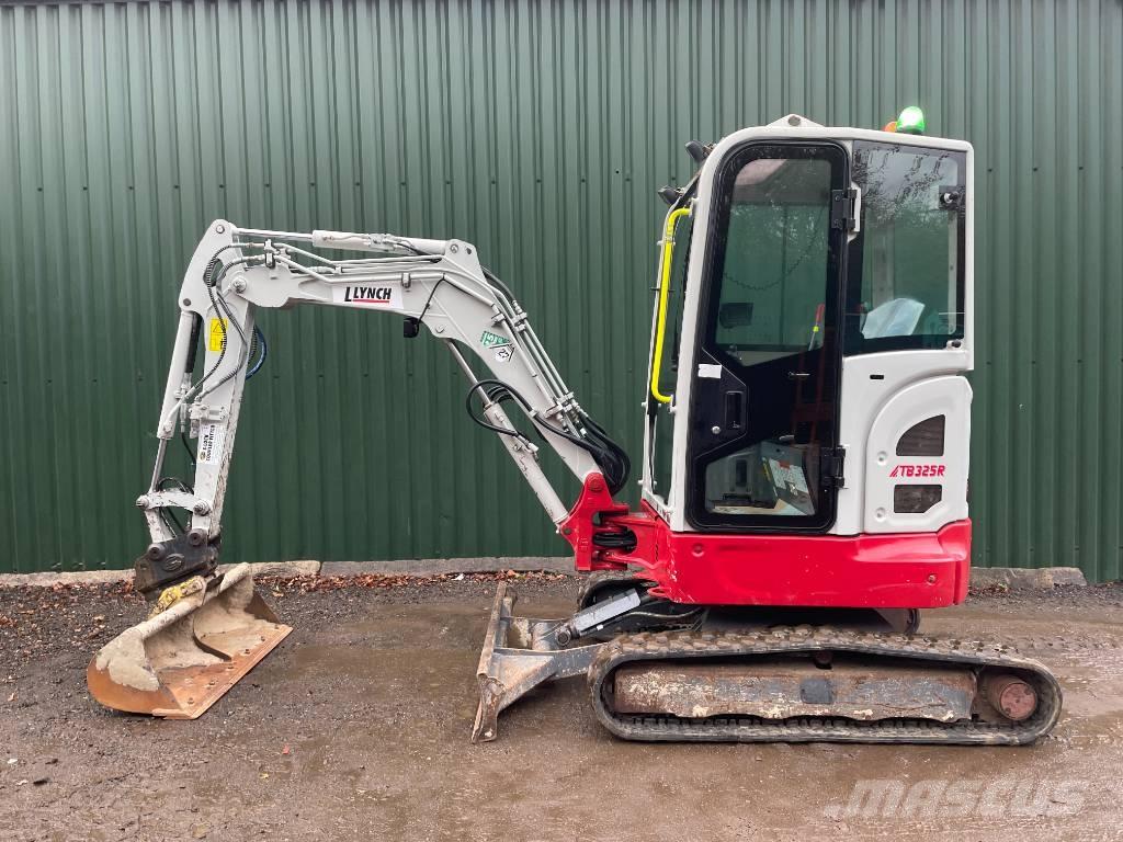 Takeuchi TB 325 R Mini bageri < 7t