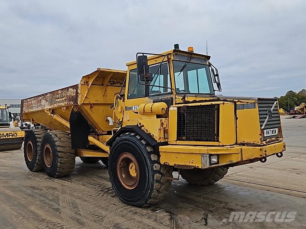 Volvo A 25 C Zglobni damperi