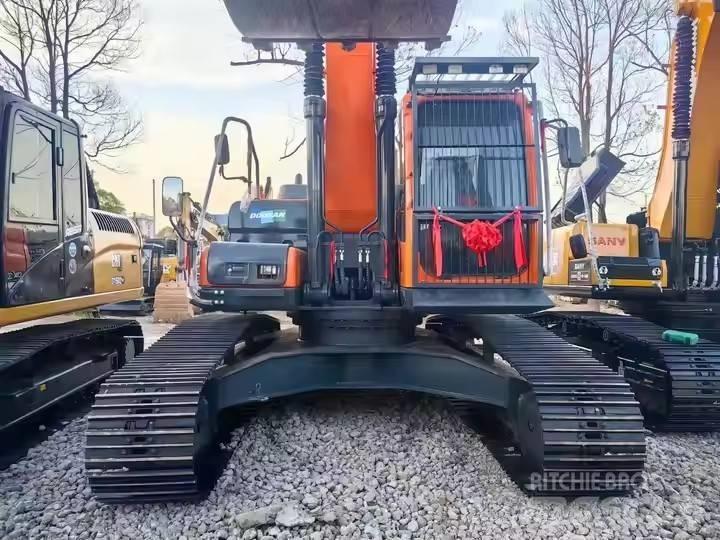 Doosan DH300 Bageri guseničari