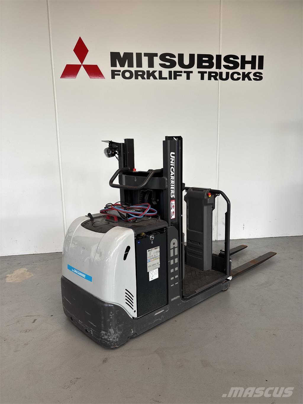 UniCarriers EPL100 Niskodizajući komisioni viljuškar