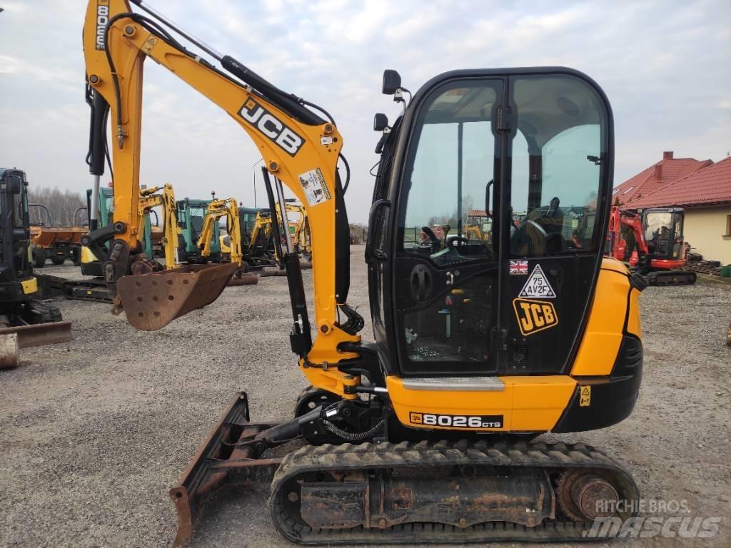 JCB 8026 CTS Mini bageri < 7t