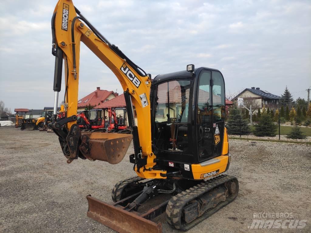 JCB 8026 CTS Mini bageri < 7t