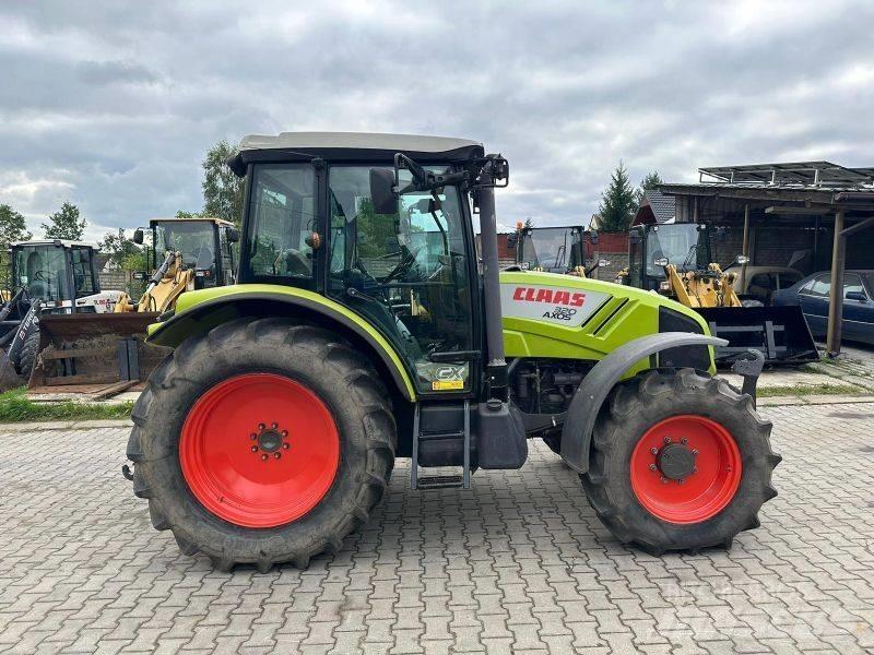 CLAAS Axos 320 Traktori