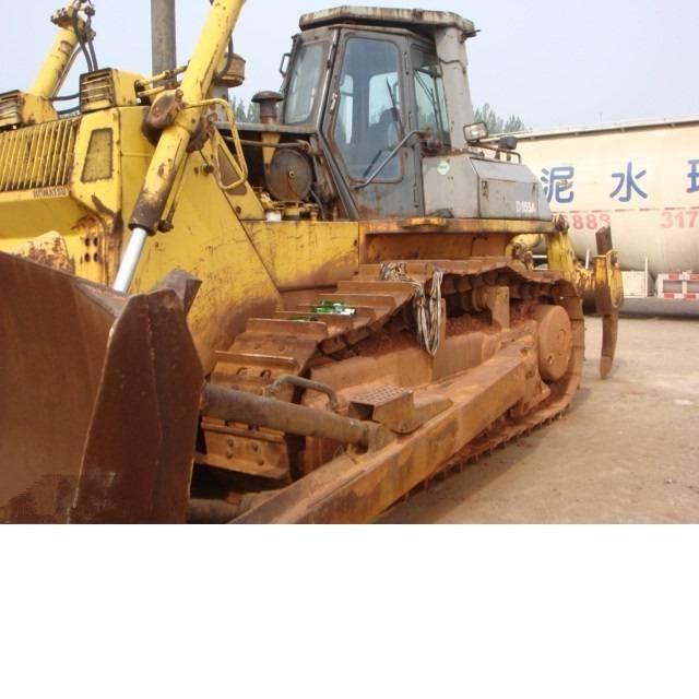 Komatsu d155a-2 Buldožeri guseničari