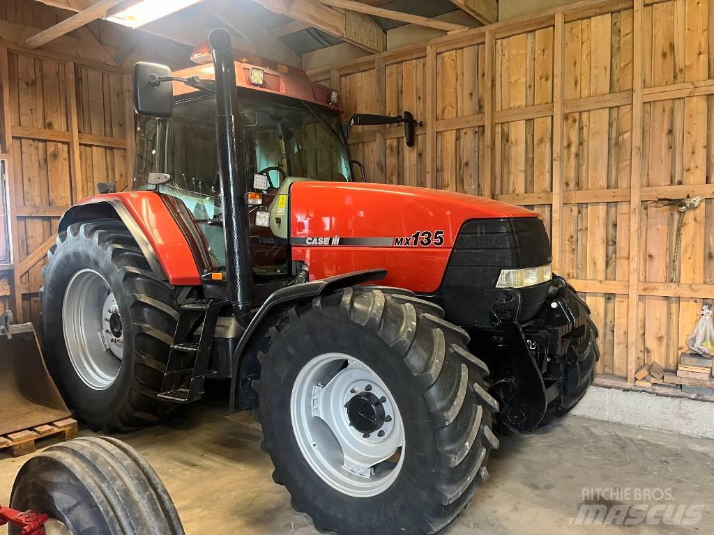 Case IH MX 135 Traktori