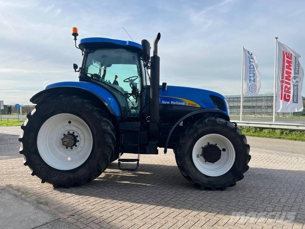 New Holland T7060 Traktori