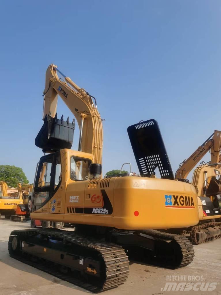 XGMA XG 825lc Midi bageri 7t – 12t