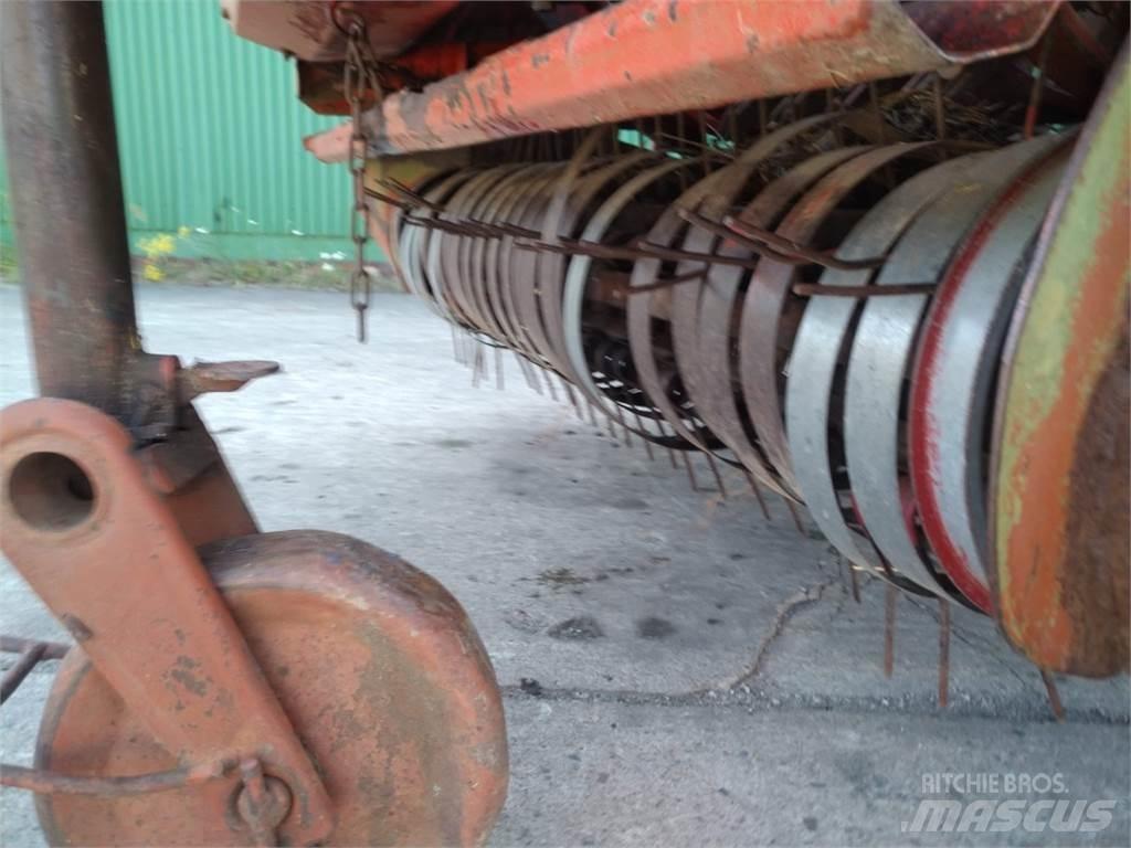 Bergmann SL 35 Samoutovarne prikolice