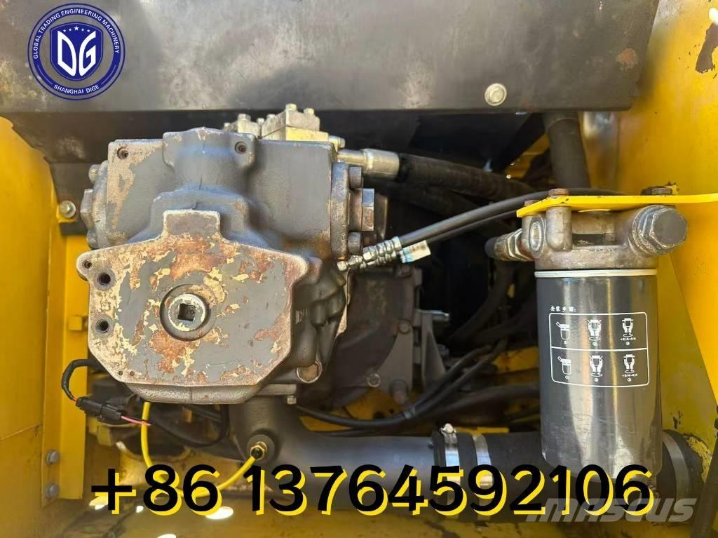 Komatsu PC 220 Bageri guseničari