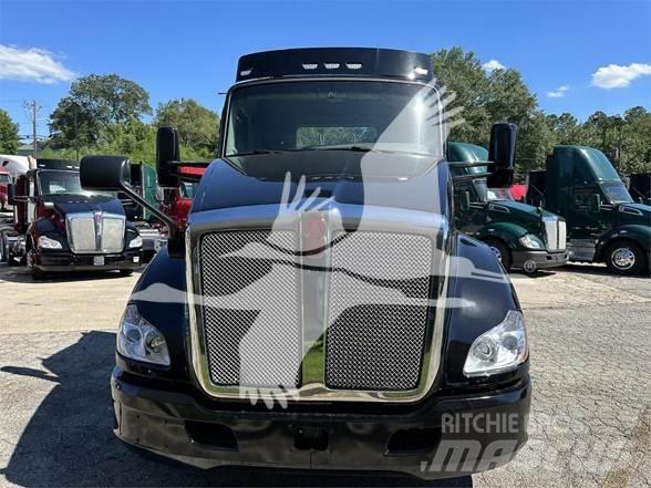 Kenworth T680 Tegljači
