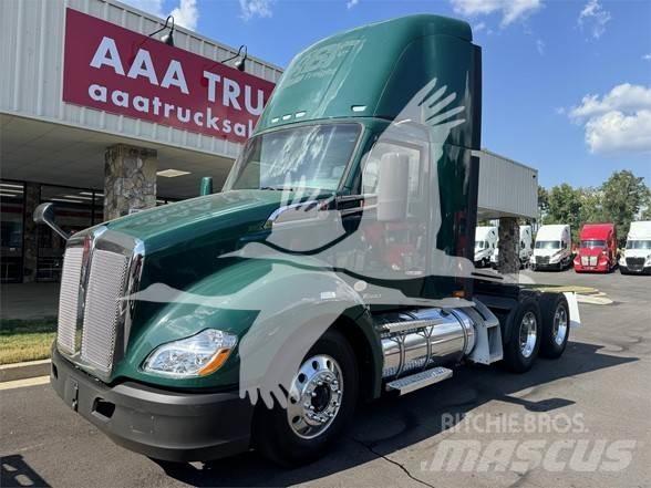 Kenworth T680 Tegljači