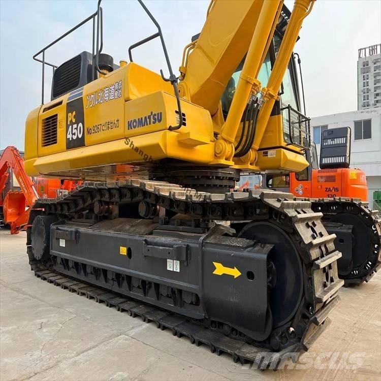Komatsu 450-8 Bageri guseničari