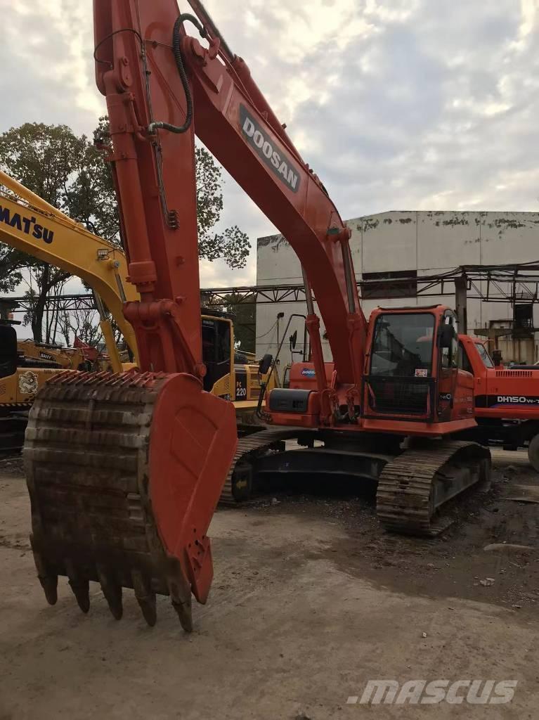 Doosan DX 300 Bageri guseničari