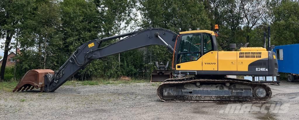 Volvo EC 240 C N L Bageri guseničari