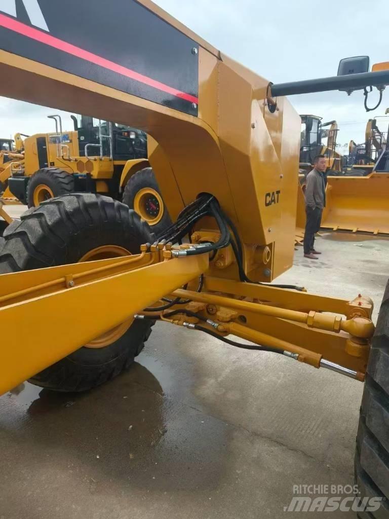 CAT 140K Grejderi