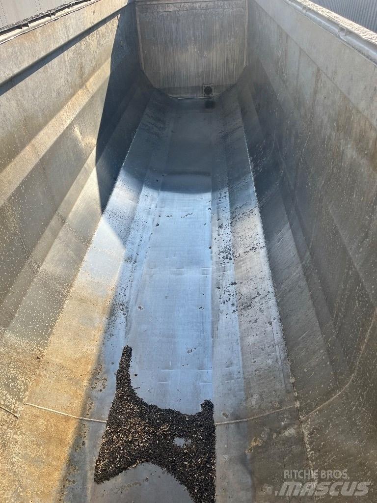 Kempf 45m3 Kiper poluprikolice