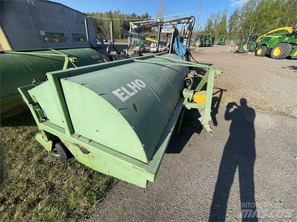 Elho 300 Okretači i sakupljači sena