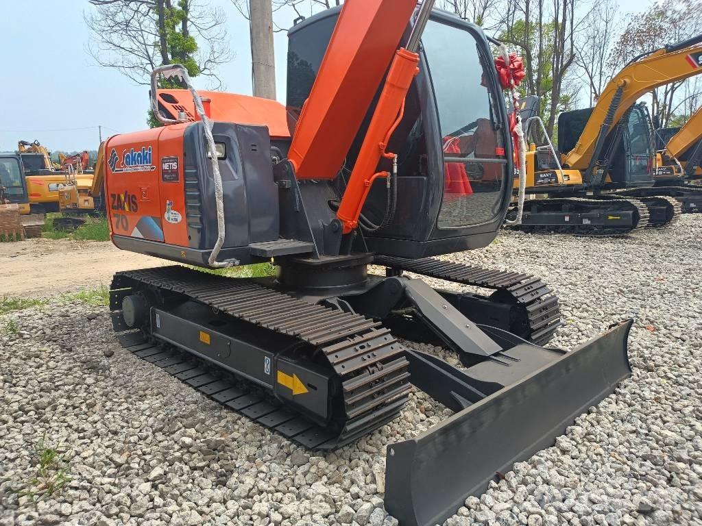 Hitachi ZX 70 Midi bageri 7t – 12t
