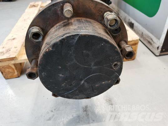 Komatsu WA 90 axle Osovine