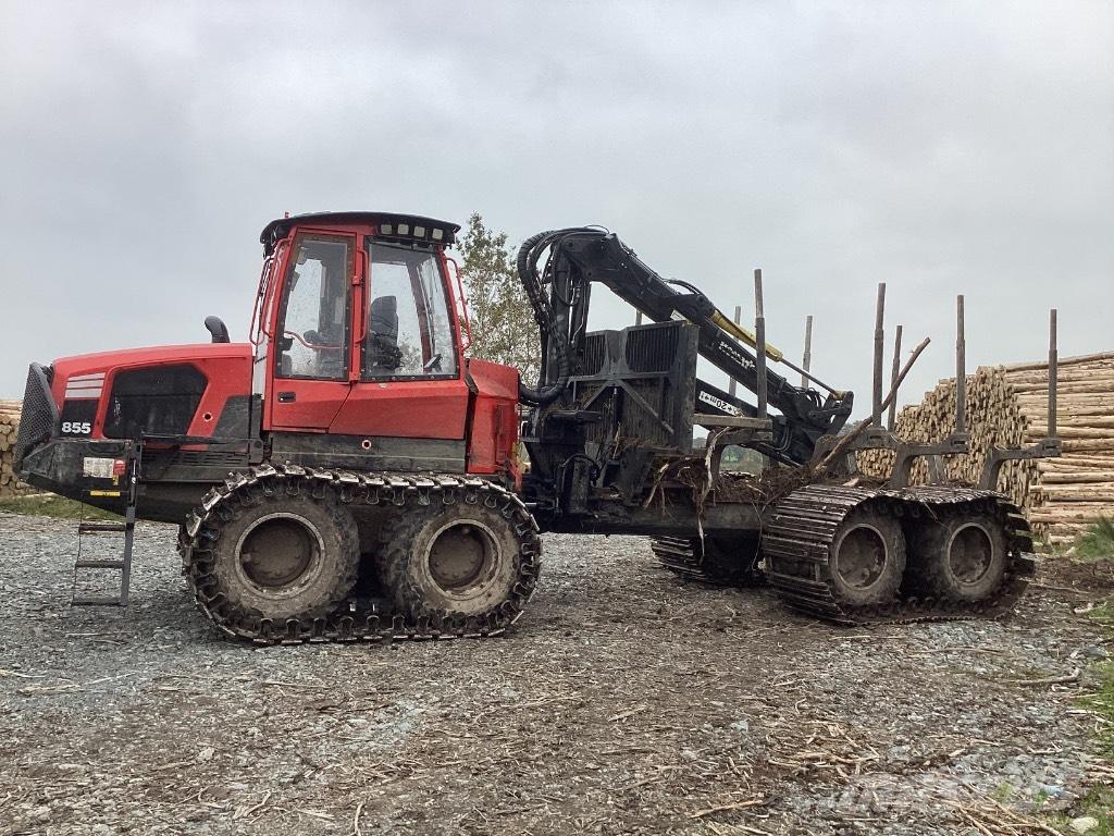 Komatsu 855 Forvarderi