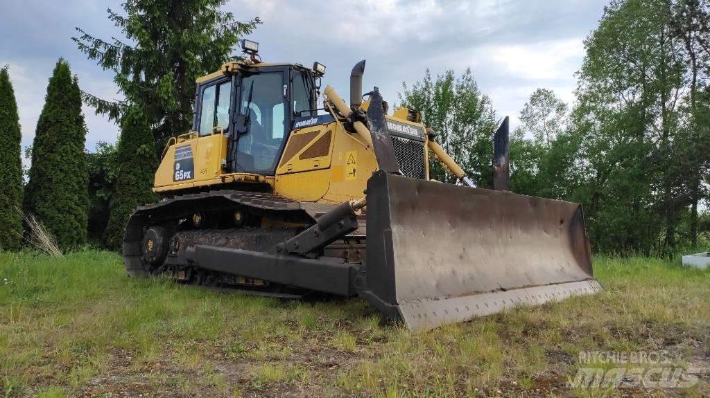 Komatsu D65PX-16 Buldožeri guseničari