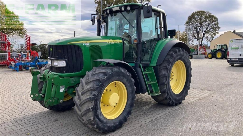 John Deere 6920 Traktori
