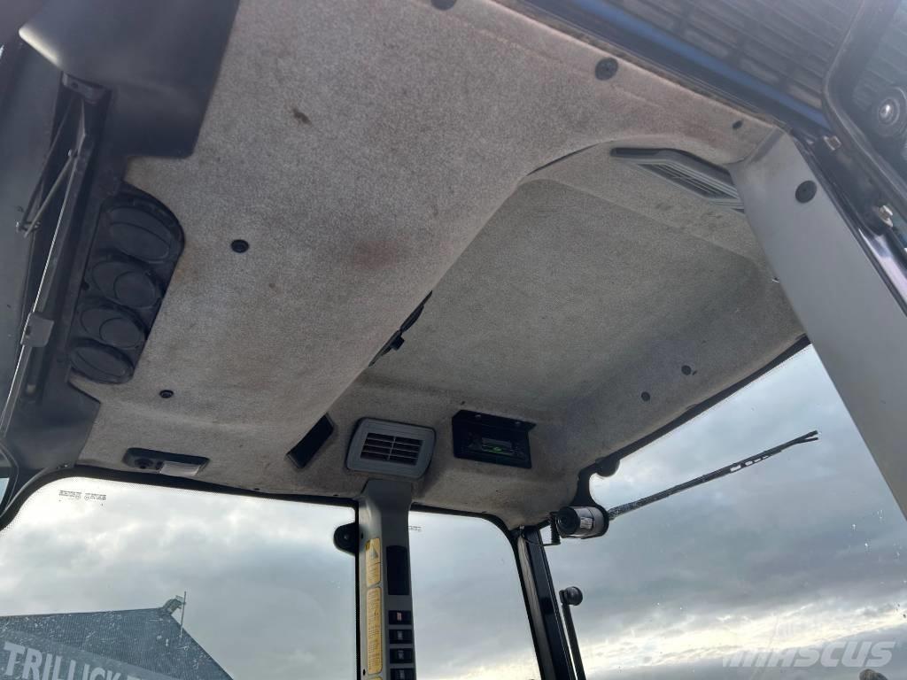 New Holland T 4050 Traktori