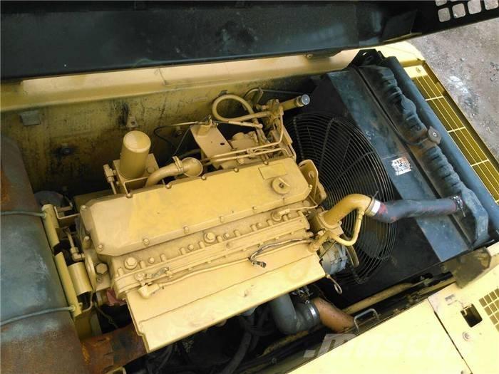 CAT 325 B Bageri guseničari