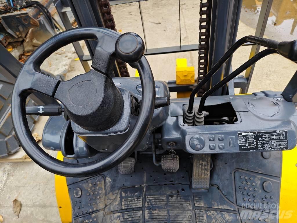 Komatsu 30 Dizelski viljuškari