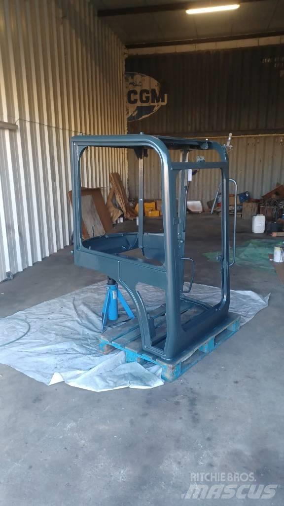 Yanmar Vio 45 Kabine i unutrašnjost