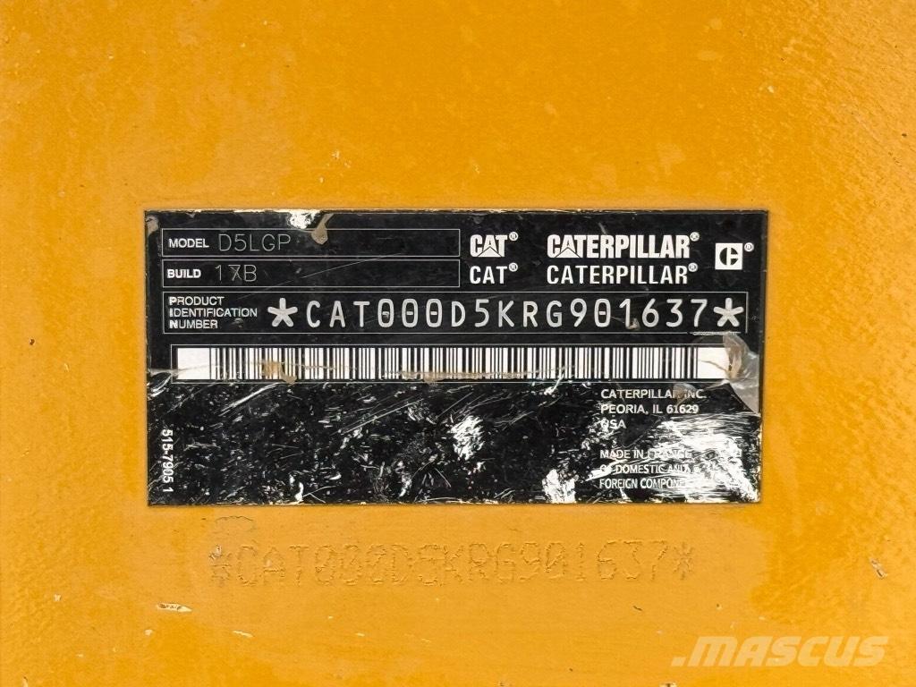 CAT D 5 LGP Buldožeri guseničari