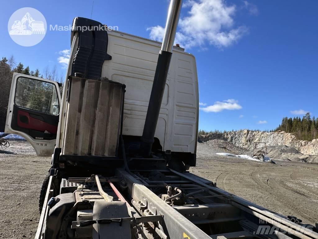 Volvo FMX 500 Rol kiper kamioni sa kukom za podizanje tereta