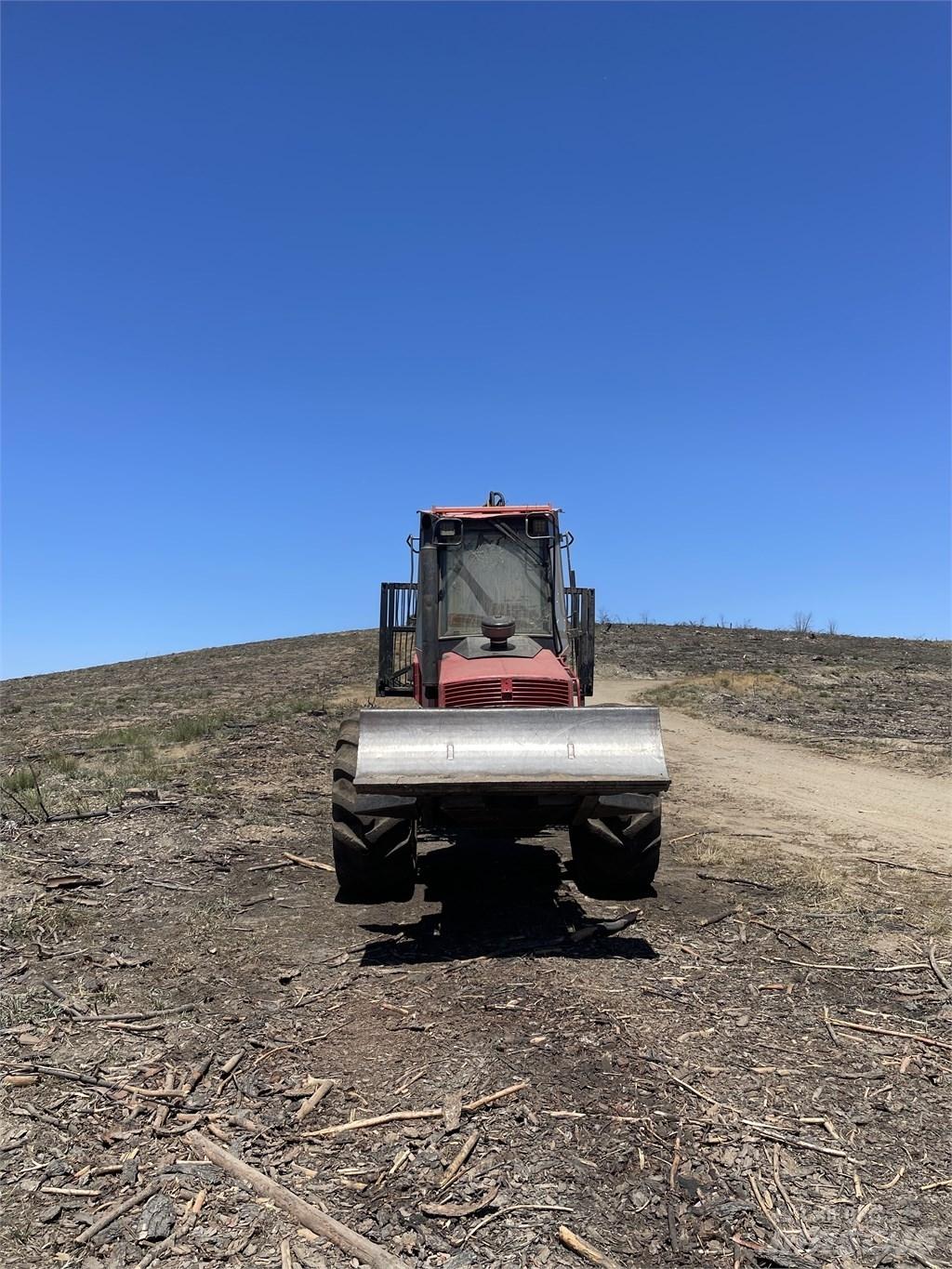 Valmet 840.3 Forvarderi