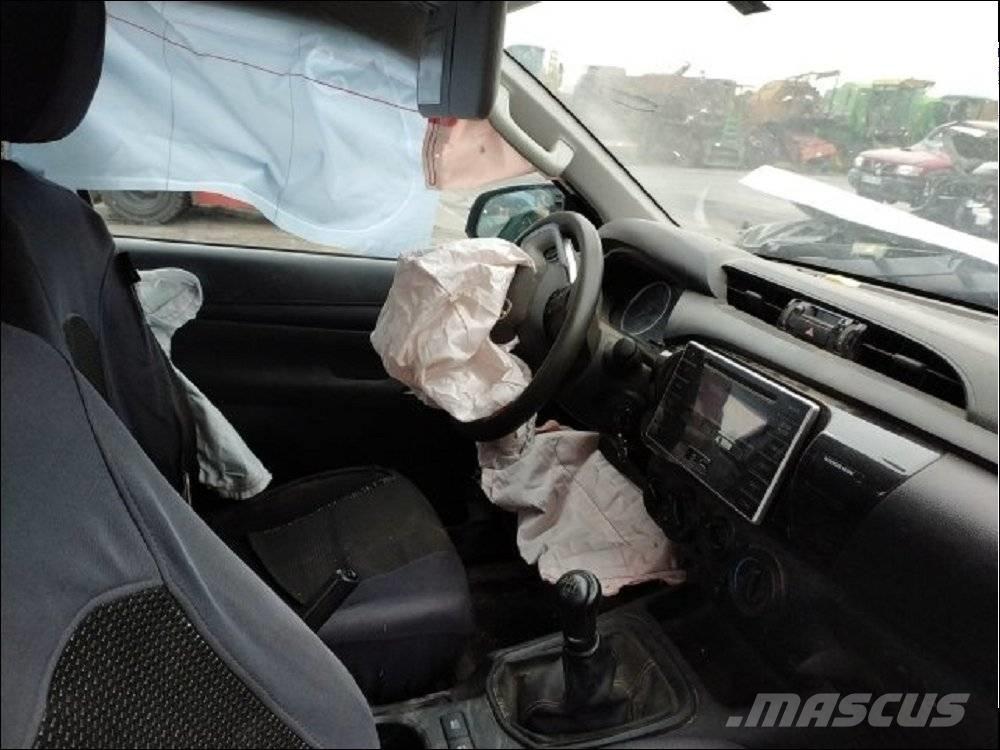 Toyota Hilux 5 Pik up kamioni