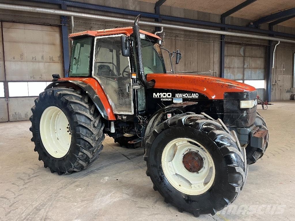 New Holland M 100 DT Traktori