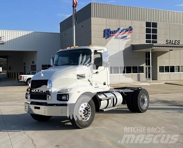 Mack MD6 Kiperi kamioni