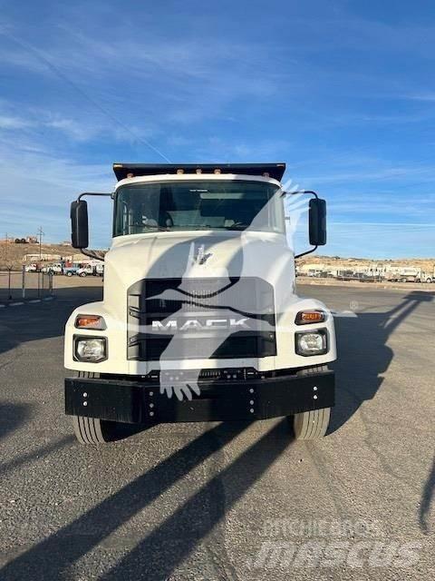 Mack MD7 Kiperi kamioni