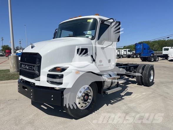 Mack MD7 Kamioni-šasije