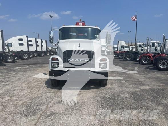 Mack MD7 Ostalo za građevinarstvo