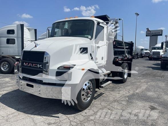 Mack MD7 Kiperi kamioni